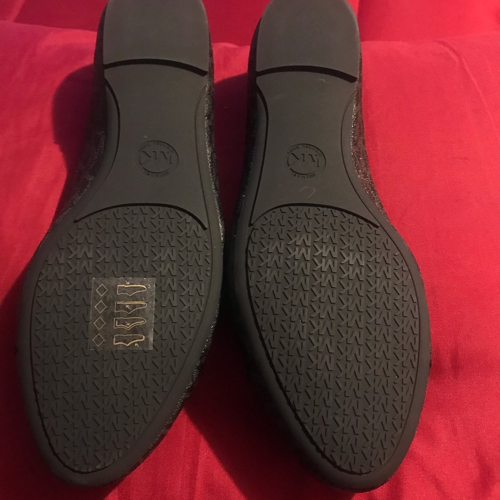 Michael Kors Flats New w/o tag